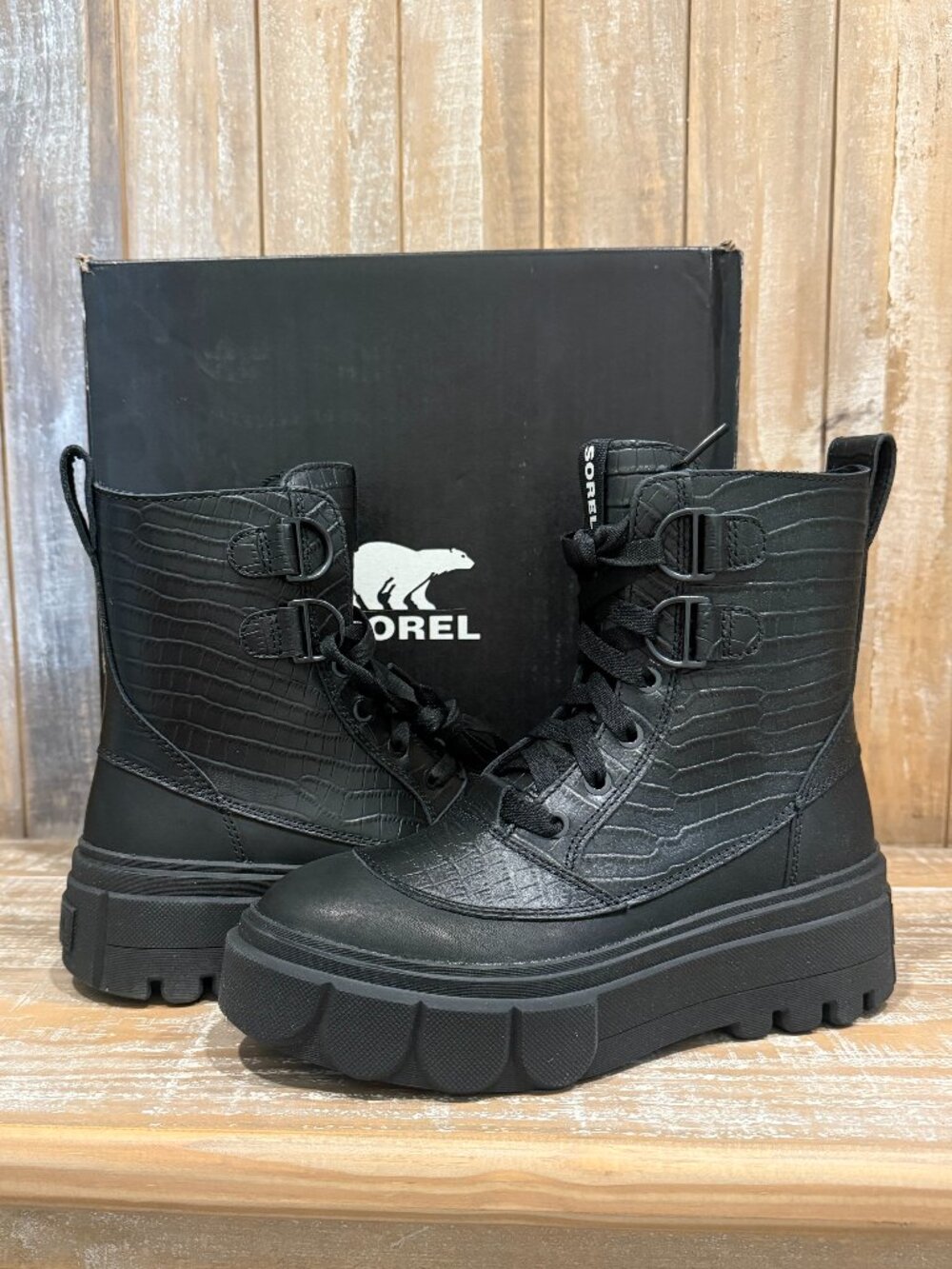 Sorel  Caribou X Boot Lace Waterproof Women's 8 Black Leather Combat Outdoor New